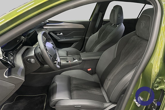 Peugeot e-408 12 of 19
