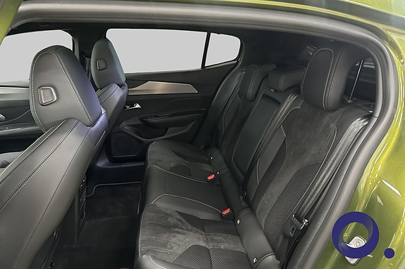 Peugeot e-408 11 of 19
