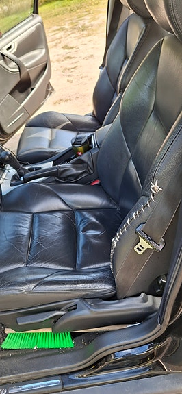 Volvo V70 12 of 20