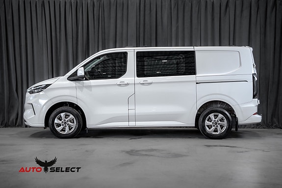 Ford Transit Custom 10 of 30