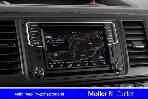 Volkswagen Multivan 11 of 19