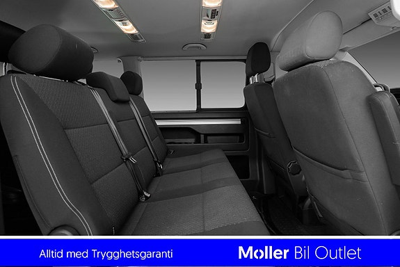 Volkswagen Multivan 16 of 19