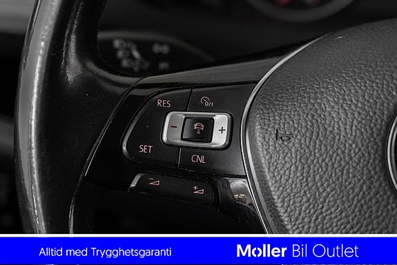 Volkswagen Multivan 9 of 19