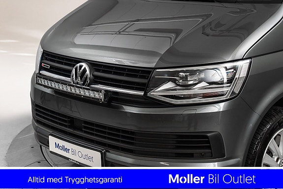 Volkswagen Multivan 2 of 19