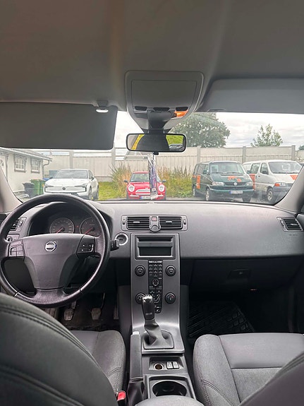 Volvo V50 6 of 10
