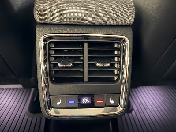 Skoda Enyaq 15 of 16