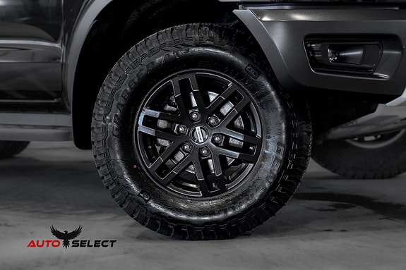 Ford Ranger Raptor 3 of 30