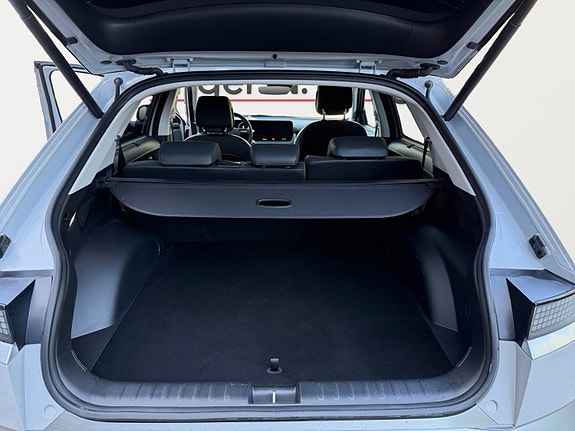 Hyundai Ioniq 5 10 of 12