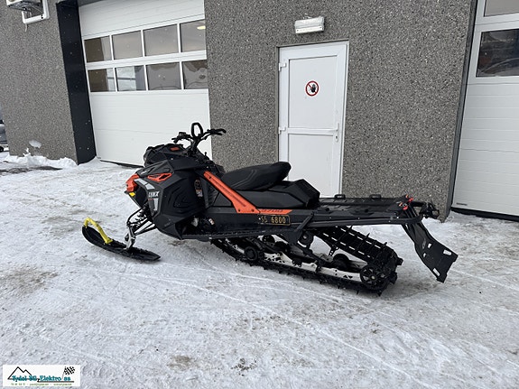 Lynx Xterrain STD 3700 600R E-tec 4 of 6