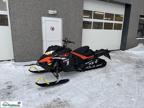 Lynx Xterrain STD 3700 600R E-tec 2 of 6