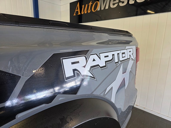 Ford Ranger Raptor 4 of 26