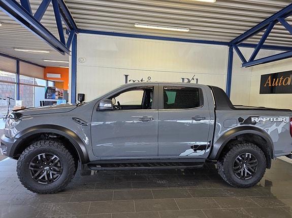 Ford Ranger Raptor 2 of 26