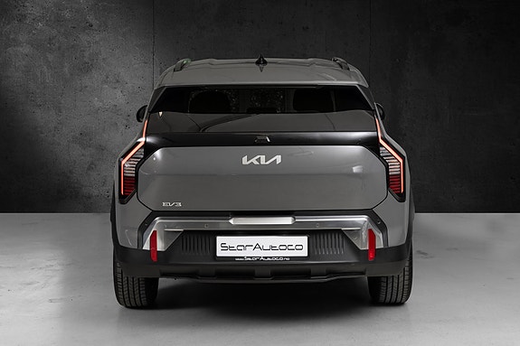 Kia EV3 3 of 25