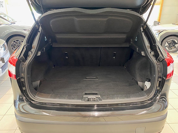 Nissan Qashqai 9 of 18