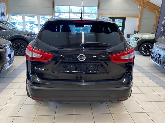 Nissan Qashqai 8 of 18