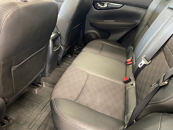 Nissan Qashqai 14 of 18