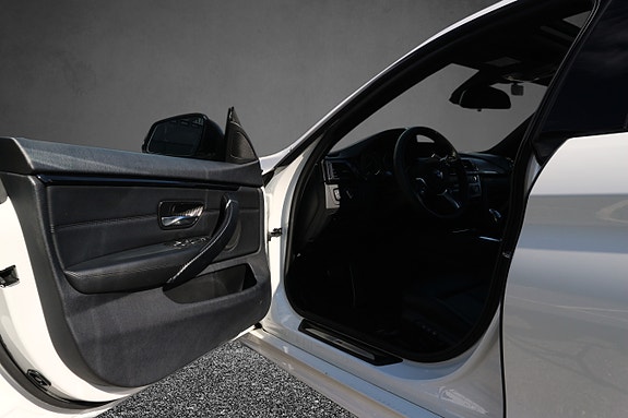 BMW 435i 9 of 20