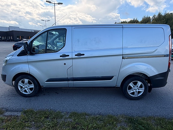 Ford Transit Custom 5 of 6