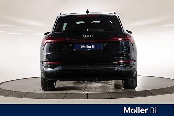 Audi Q8 e-tron 4 of 30