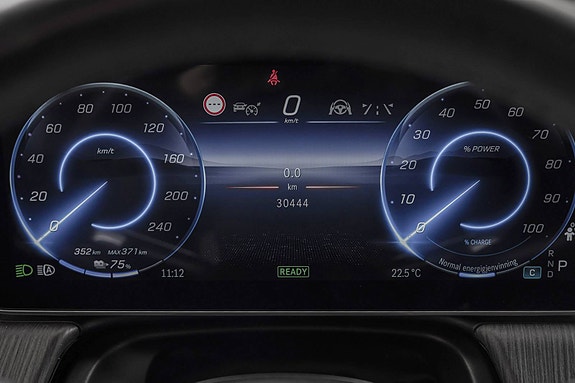 Mercedes-Benz EQE SUV 17 of 29