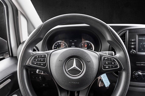 Mercedes-Benz Vito 119 12 of 23