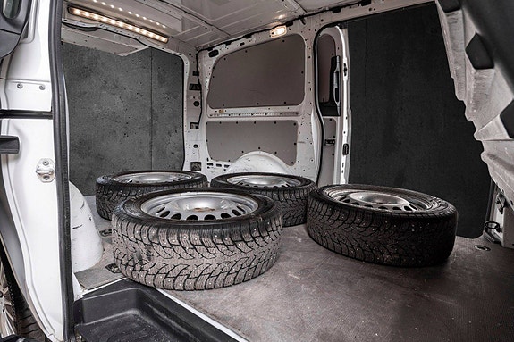 Mercedes-Benz Vito 119 19 of 23