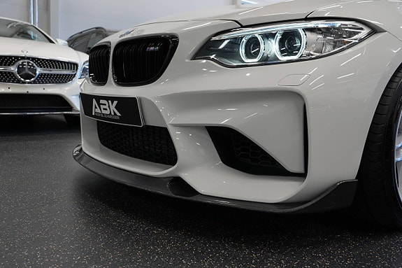 BMW M2 4 of 30