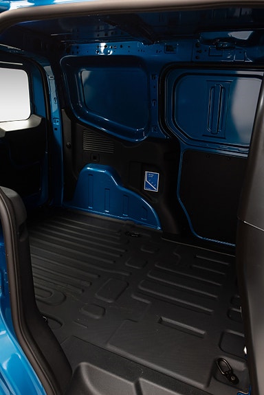 Ford E-Transit Courier 11 of 24