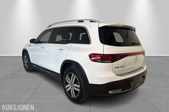 Mercedes-Benz EQB 3 of 19