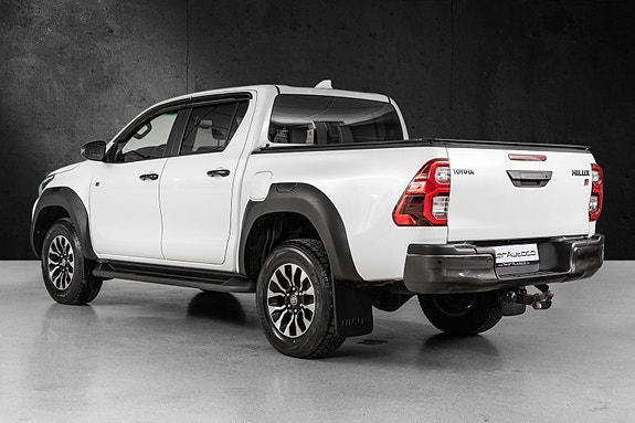 Toyota HiLux 6 of 29