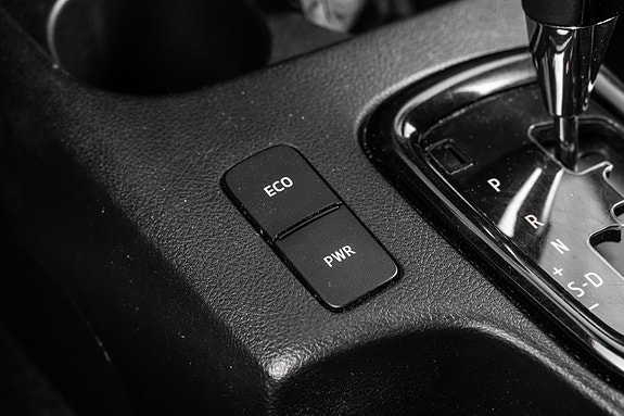 Toyota HiLux 26 of 29