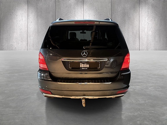 Mercedes-Benz GL350 7 of 29