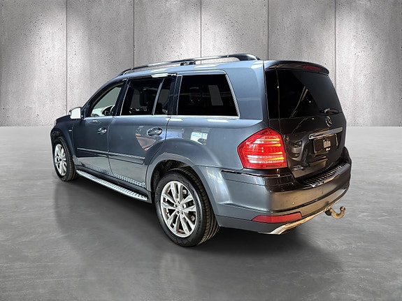 Mercedes-Benz GL350 5 of 29