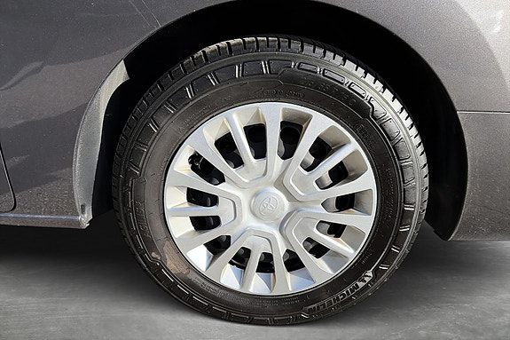 Toyota Proace 23 of 24