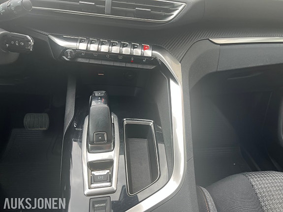 Peugeot 3008 9 of 22
