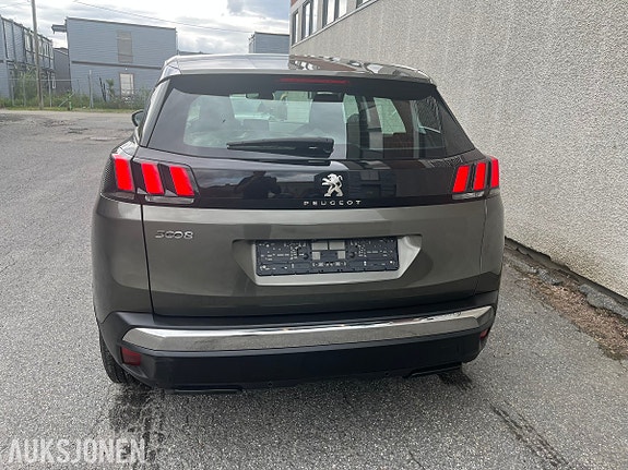 Peugeot 3008 4 of 22