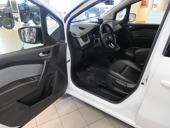 Nissan Townstar 25 of 30