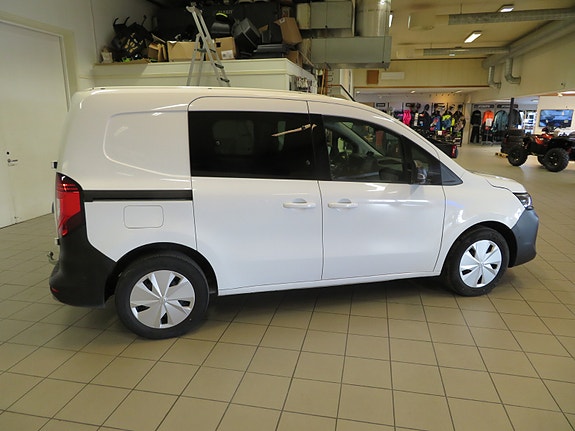 Nissan Townstar 10 of 30