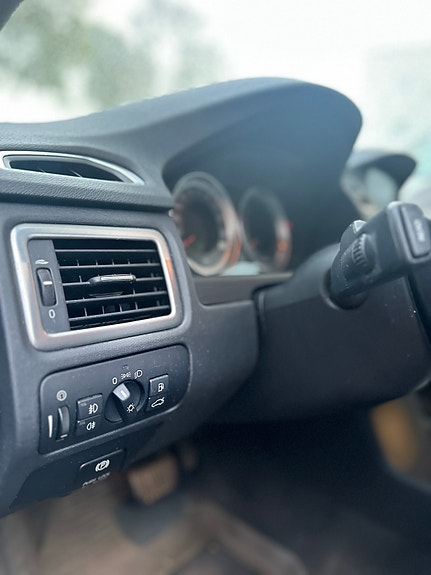Volvo V70 17 of 30
