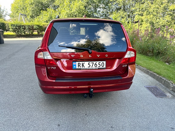 Volvo V70 3 of 30
