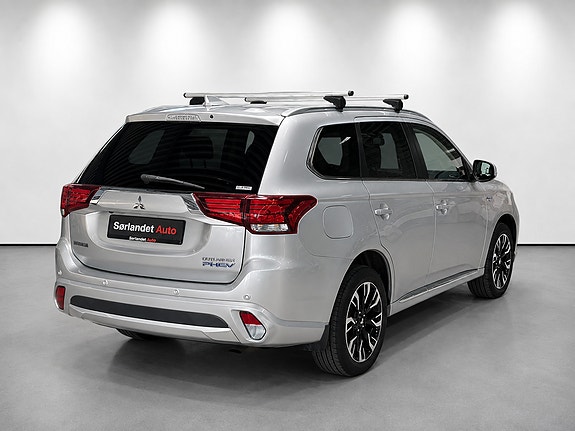 Mitsubishi Outlander 8 of 25