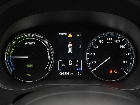 Mitsubishi Outlander 19 of 25