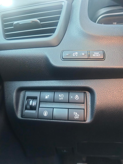 Nissan Leaf 11 of 20