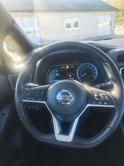 Nissan Leaf 7 of 20