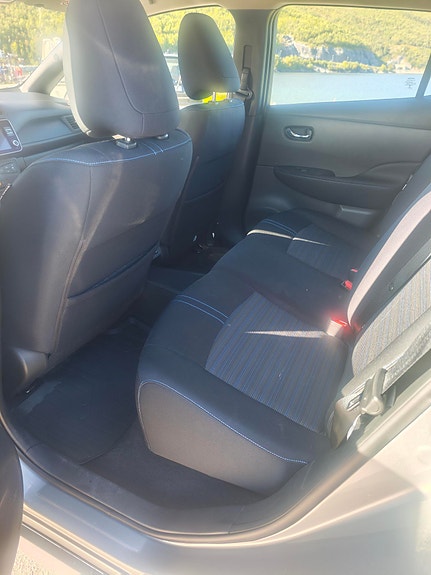 Nissan Leaf 15 of 20
