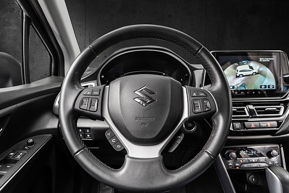 Suzuki SX4 S-Cross 15 of 30