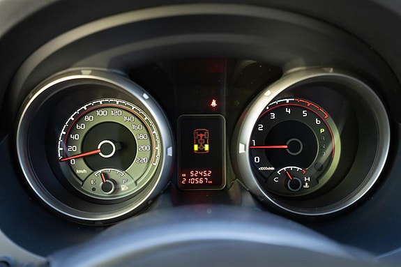 Mitsubishi Pajero 17 of 30