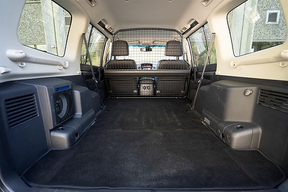 Mitsubishi Pajero 28 of 30