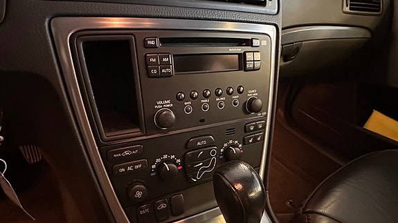 Volvo XC70 19 of 25