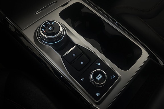 Ford Explorer 30 of 30